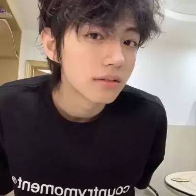 盖菊华